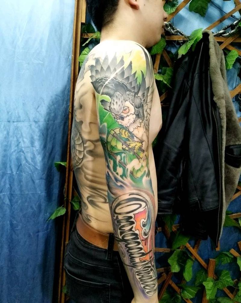 花臂纹身图片_手臂手部New School纹身图案