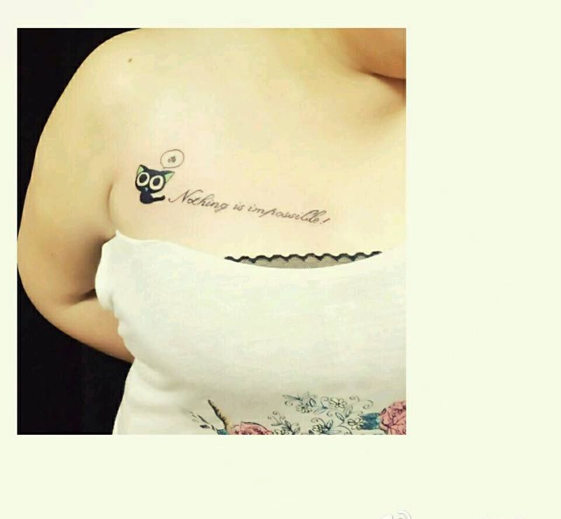 小清新纹身图片_肩部胸部欧美清新字符动物成品纹身图案