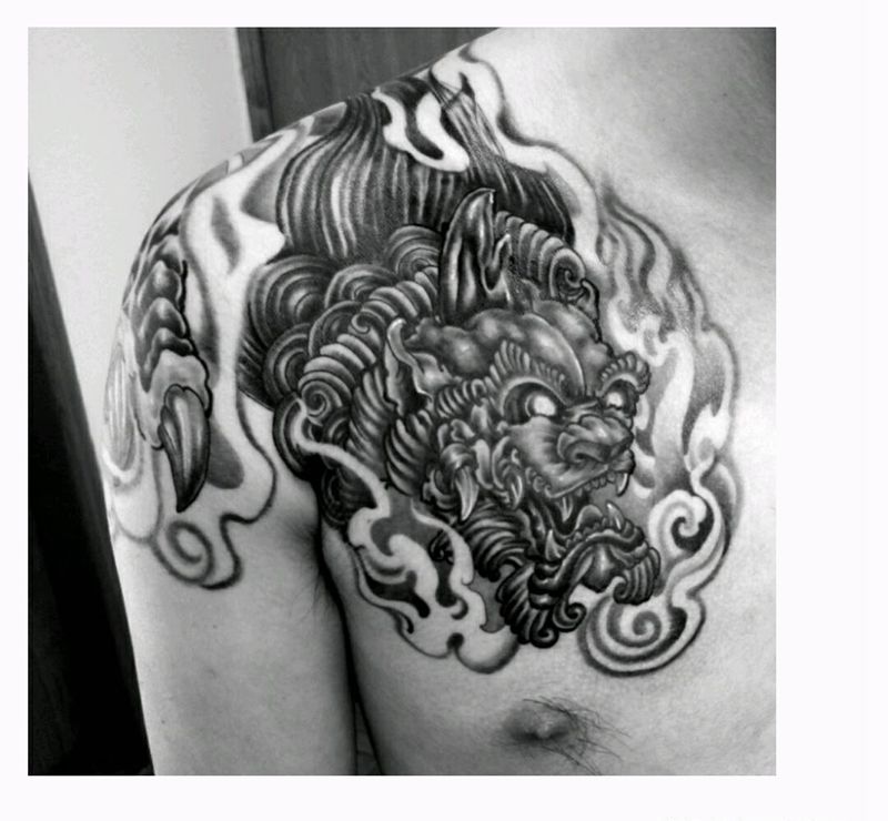 原创貔貅纹身图片_肩部胸部手臂传统习俗写实动物鬼神原创成品纹身图案