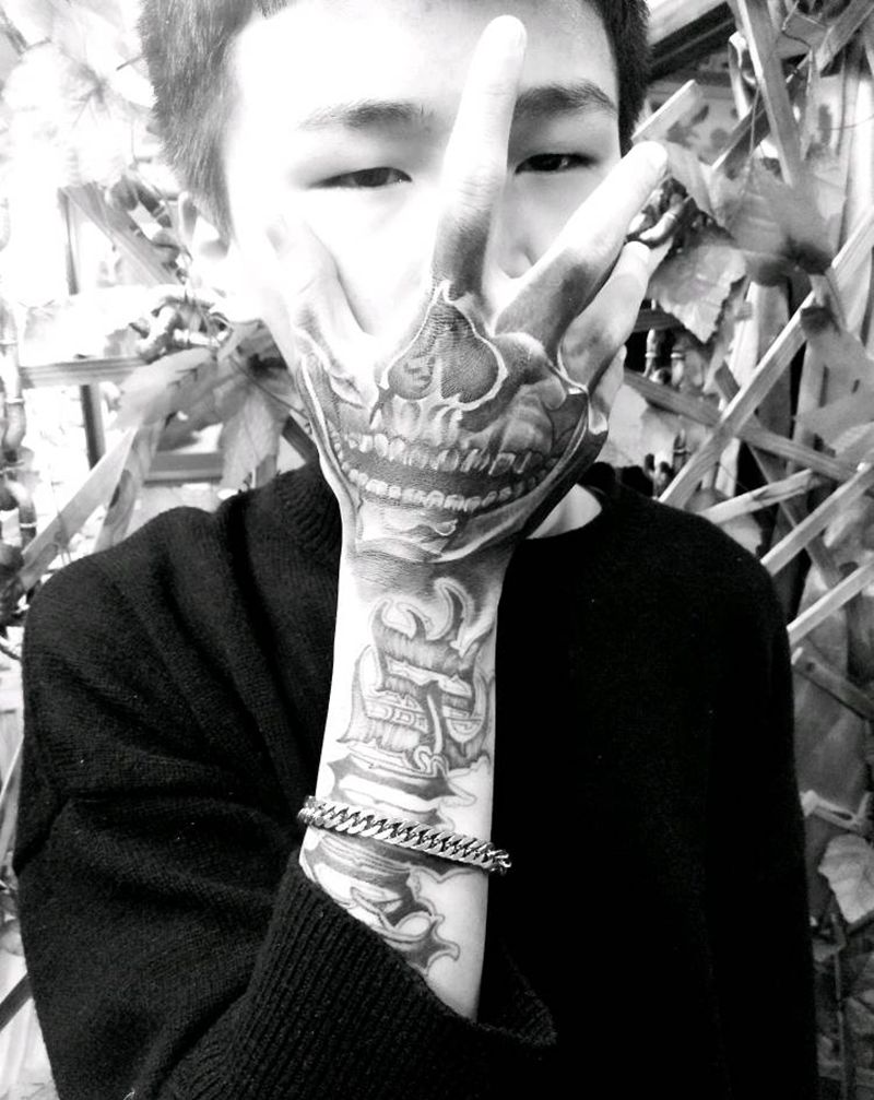 。纹身图片_手部纹身图案