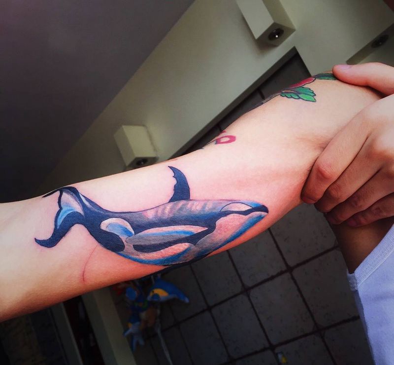 肥鲸鱼纹身图片