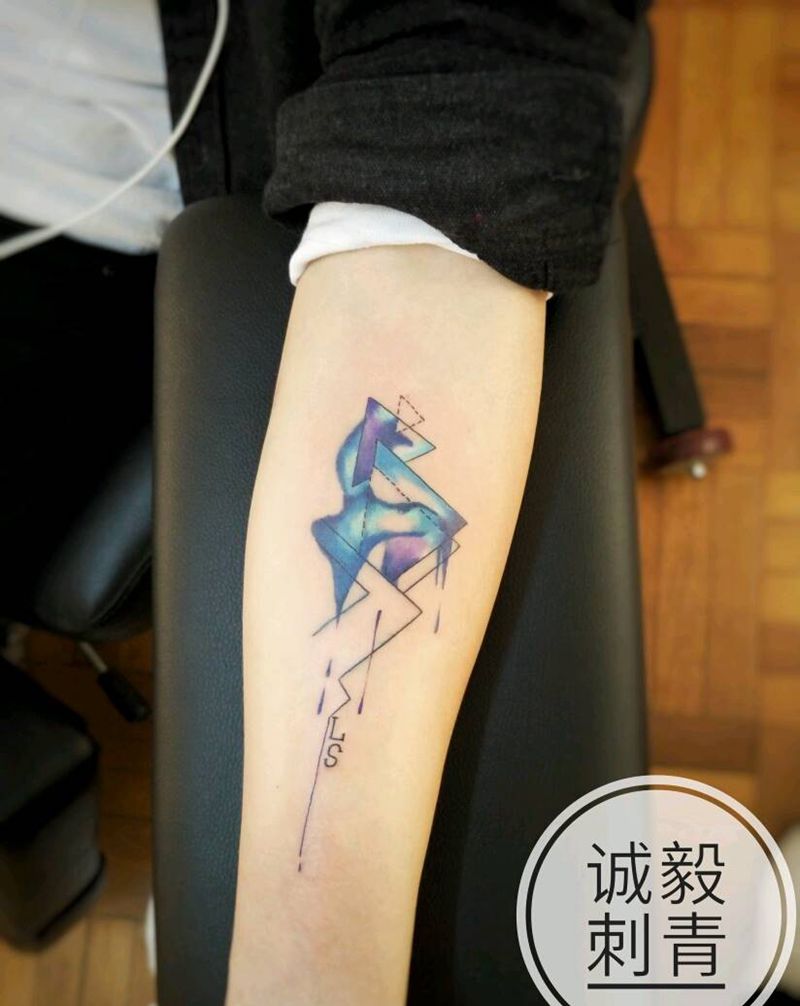 水彩小清新纹身纹身图片_手臂欧美清新国画贴纸几何人物静物鬼神成品纹身图案