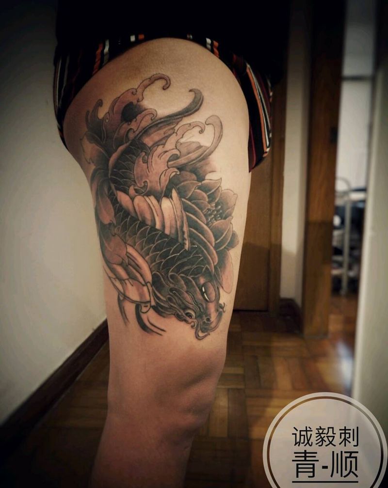 招财鲤鱼纹身图片_手臂腿部传统习俗国画动物植物成品纹身图案