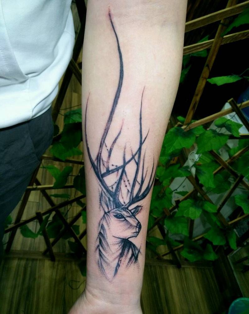 鹿纹身图片