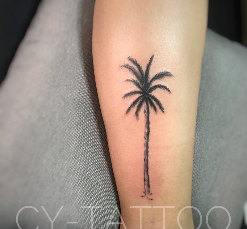 椰树纹身纹身图片_欧美清新植物静物国画字符成品腿部脚部手臂纹身图案