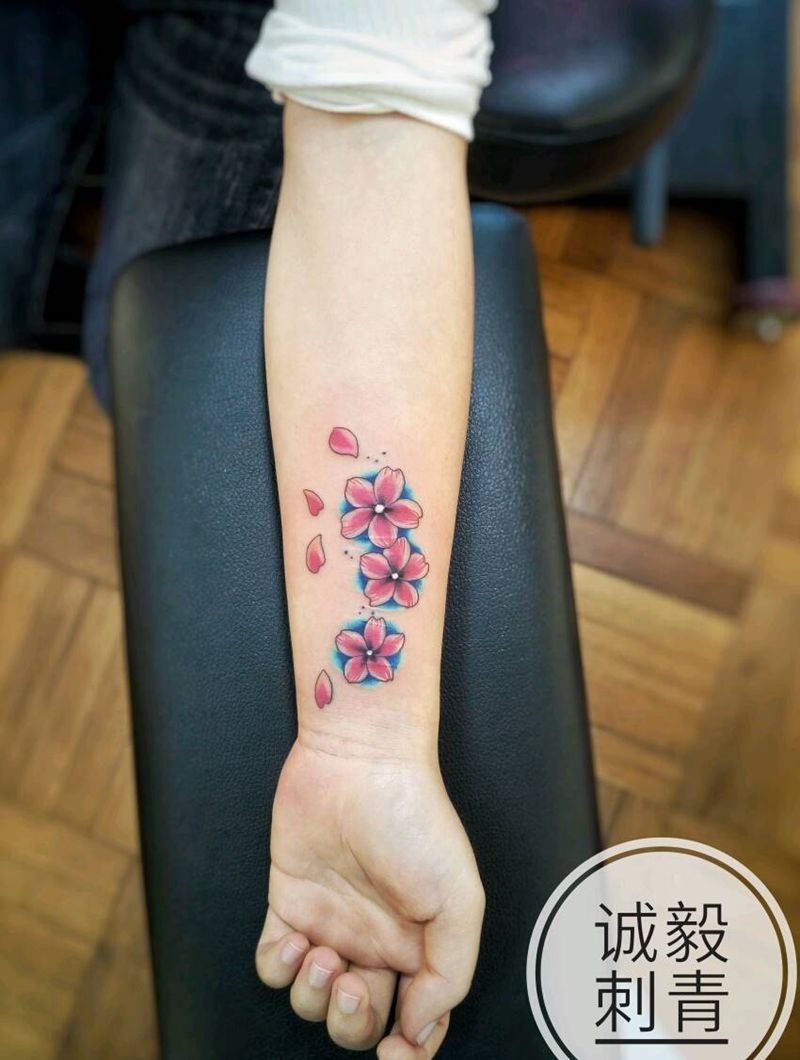 原创樱花纹身遮盖疤痕纹身图片_手臂欧美传统清新国画贴纸植物静物原创成品纹身图案