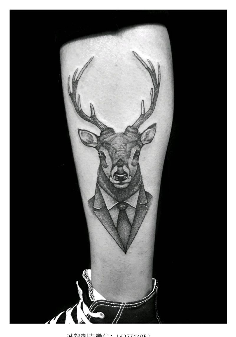 鹿先生纹身图片_腿部欧美清新写实动物人物成品纹身图案