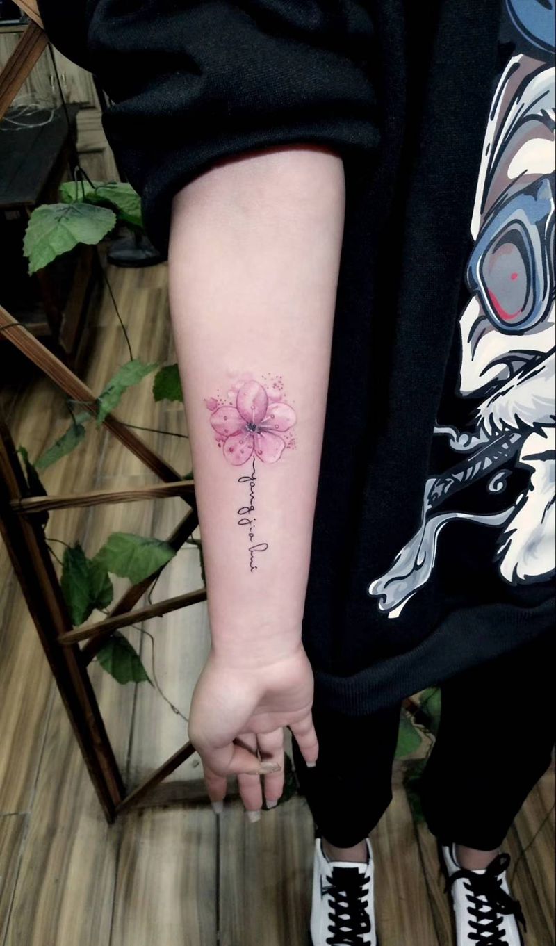 樱花纹身图片_手部小清新纹身图案