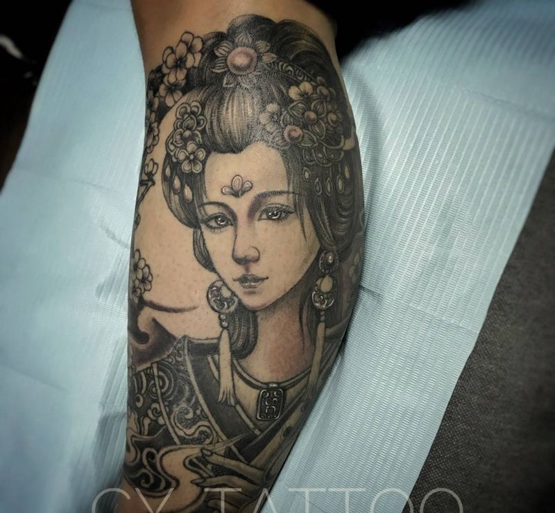 美女纹身图片_手臂腿部新传统水墨纹身图案