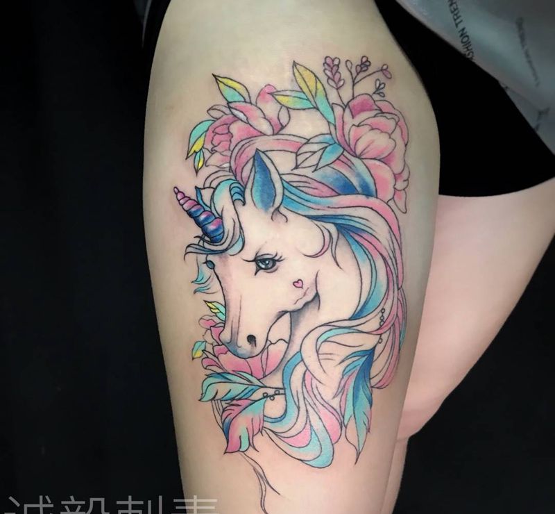 独角兽纹身图片_腿部手臂New School水彩纹身图案
