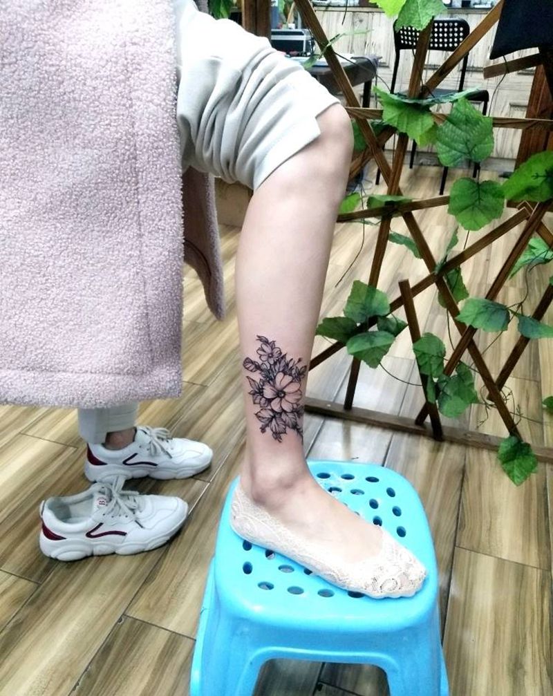 。纹身图片_腿部纹身图案