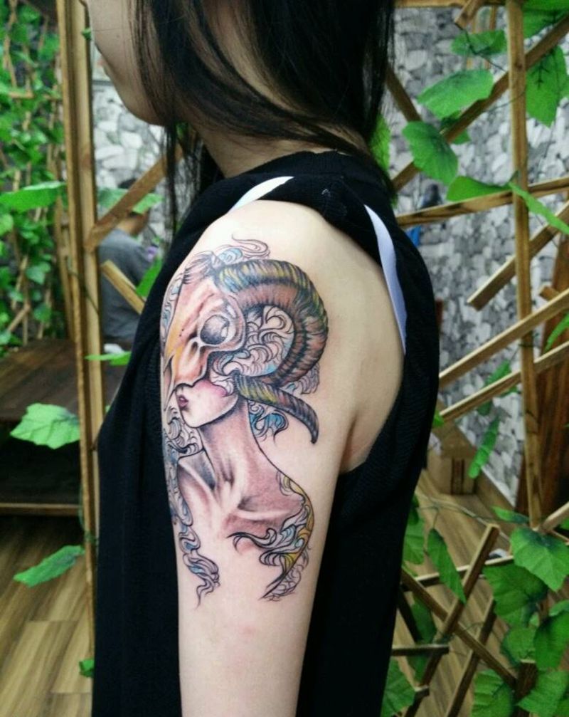 欧美妖姬纹身图片