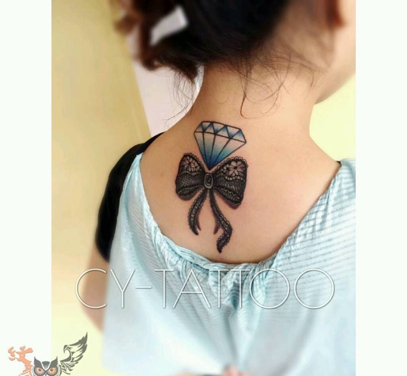 遮盖作品纹身图片_颈部欧美写实贴纸图腾原创纹身图案