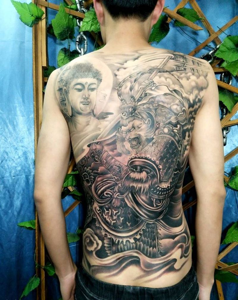 。纹身图片_背部新传统纹身图案