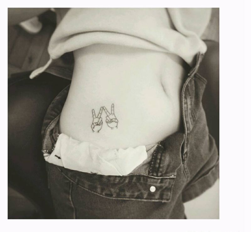 小清新纹身图片_肩部腹部腰部手臂欧美清新几何字符原创成品纹身图案