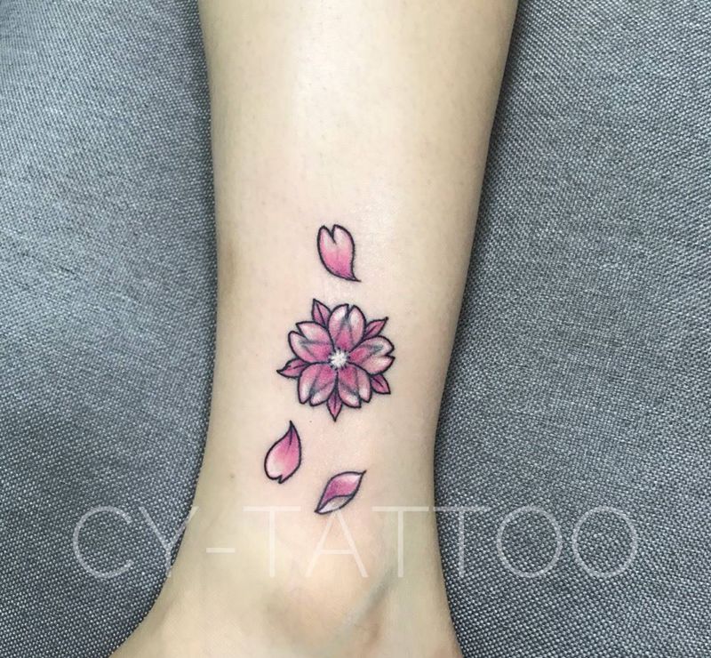 原创樱花遮盖纹身图片_原创欧美写实清新植物几何成品手臂腿部胸部纹身图案