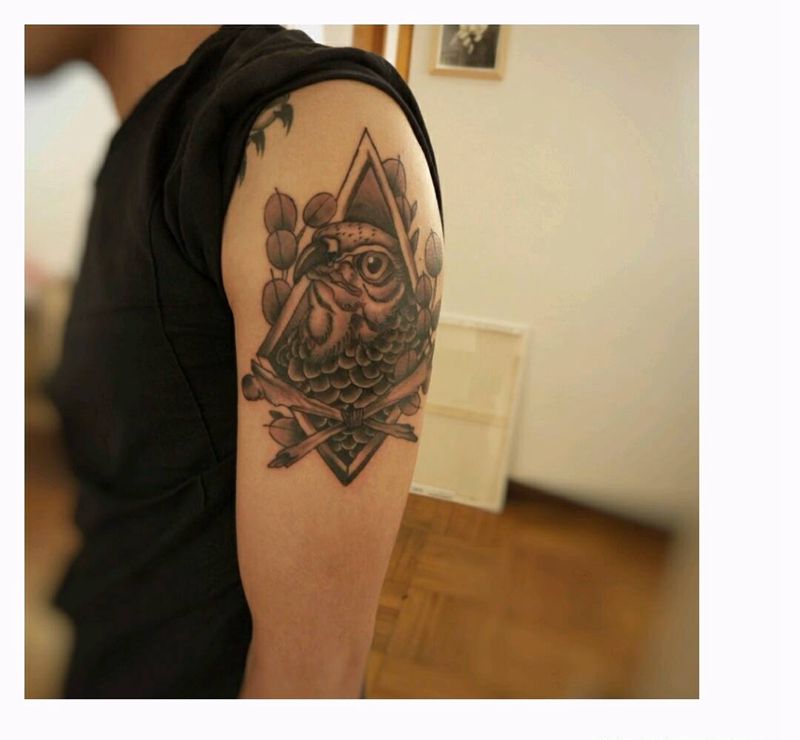 驻店纹身师作品纹身图片_手臂腿部欧美传统成品纹身图案