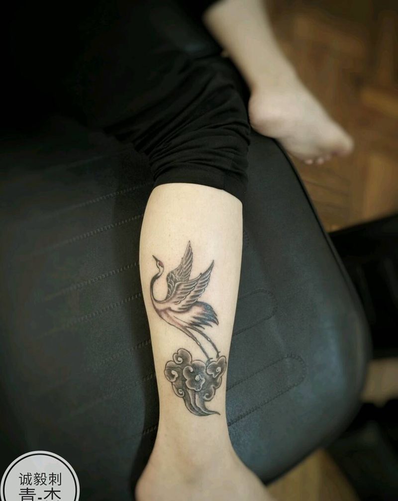仙鹤遮盖旧纹身纹身图片_手臂腿部传统清新动物鬼神宗教原创成品纹身图案