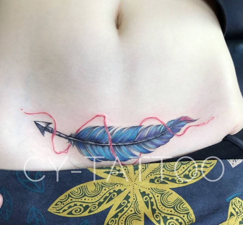 原创羽毛纹身纹身图片_成品腹部手臂腿部欧美清新写实原创静物动物纹身图案