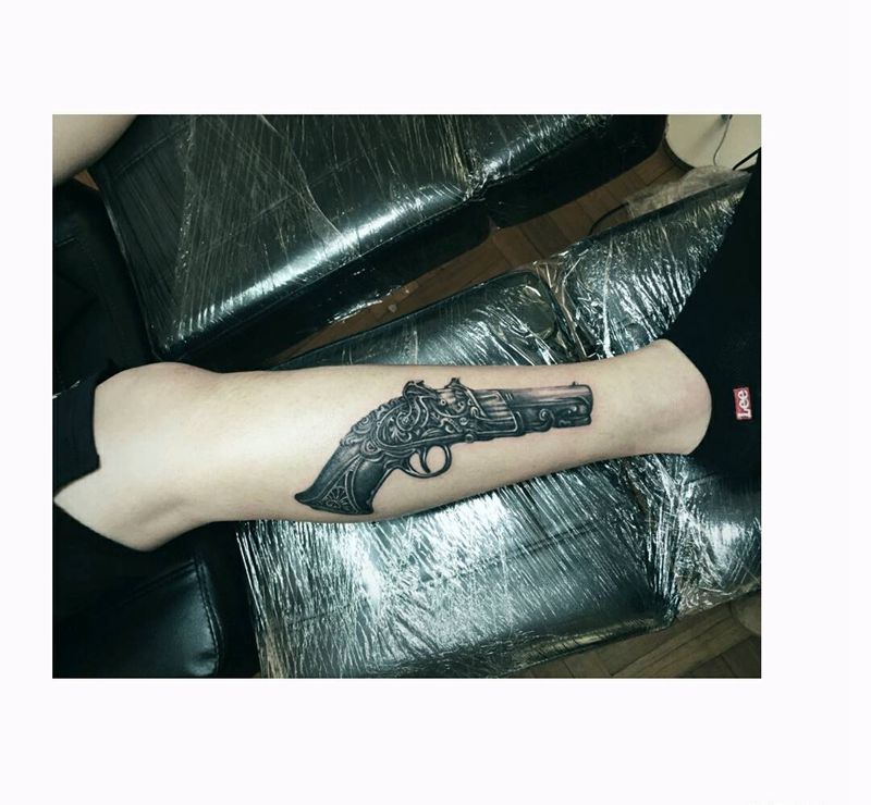 余文乐修改款纹身纹身图片_手臂腿部欧美清新写实几何静物原创成品手稿纹身图案