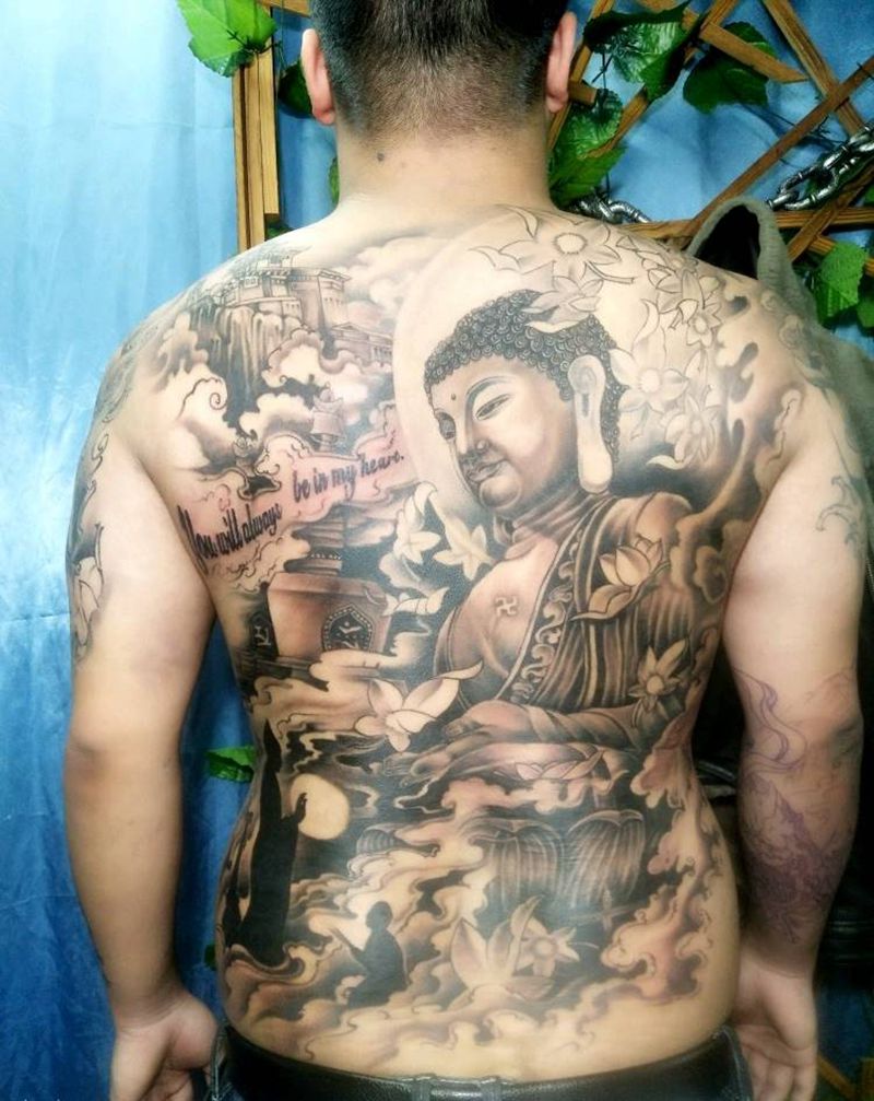 满背佛纹身图片_背部新传统纹身图案
