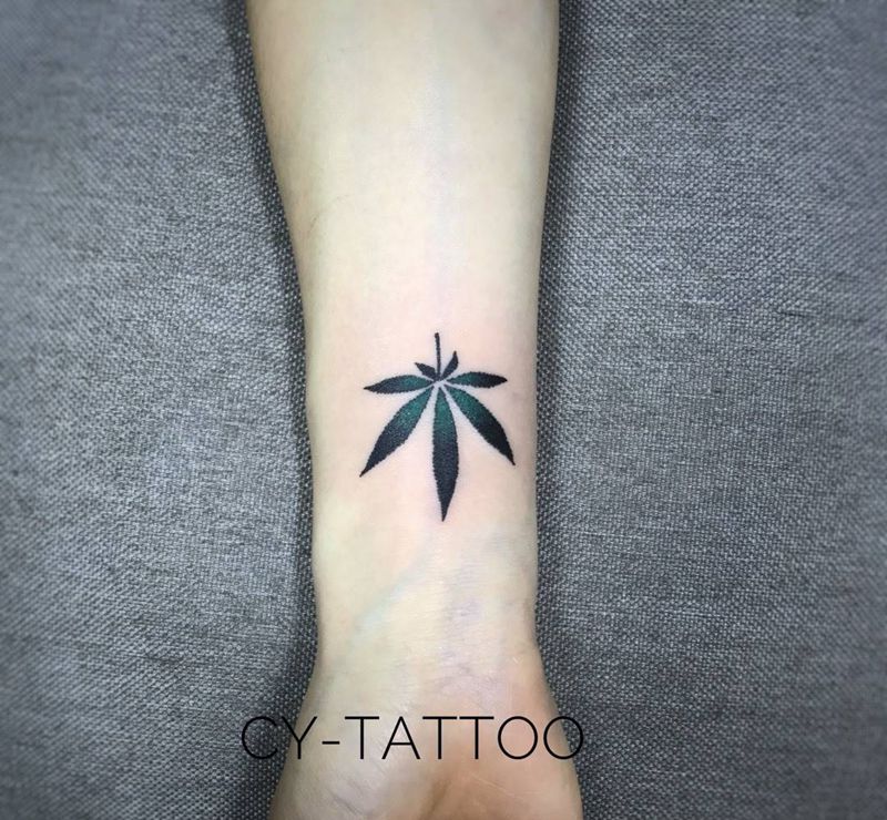 情侣纹身纹身图片_原创几何植物欧美清新写实手臂成品腿部纹身图案