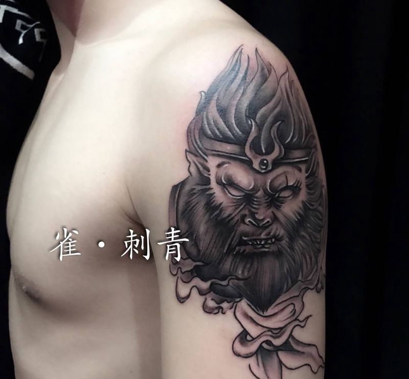 猴哥纹身图片_手臂纹身图案