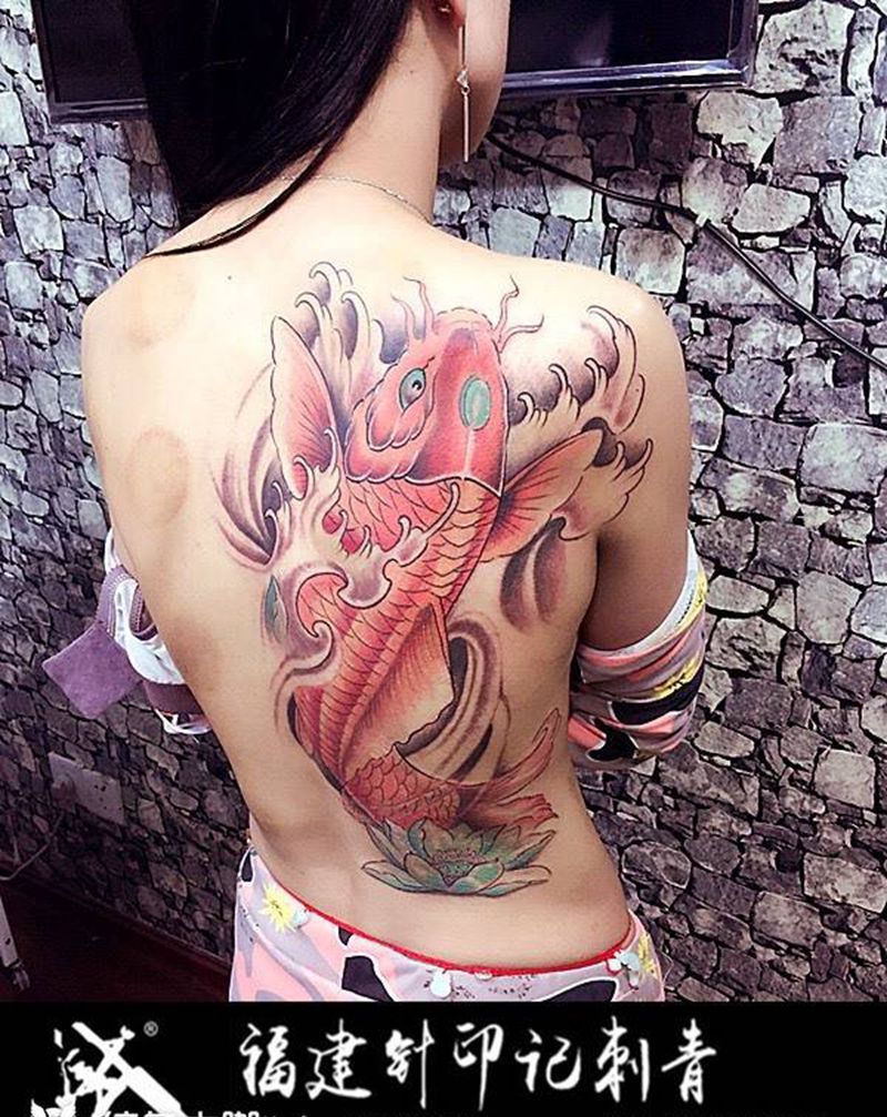鲤鱼纹身图片