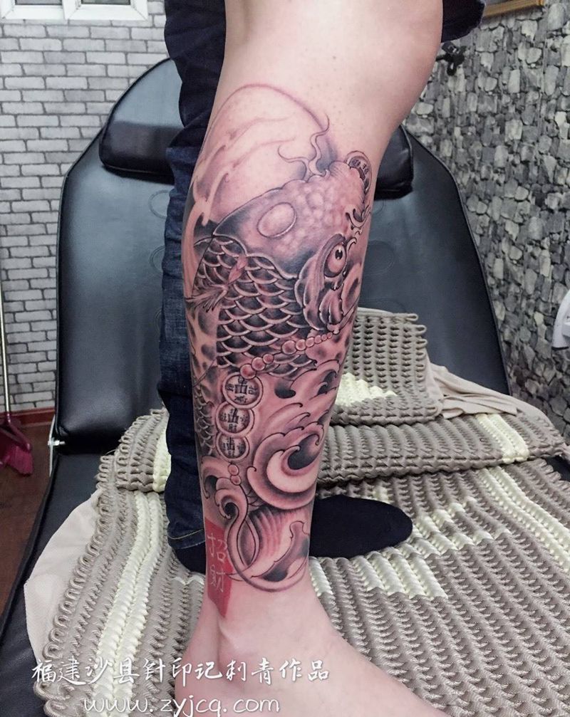 招财锦鲤纹身图片