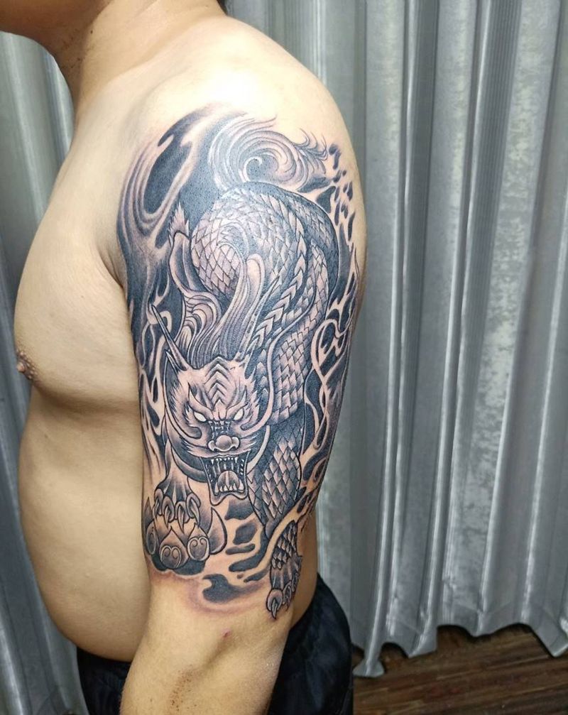 大臂麒麟纹身图片