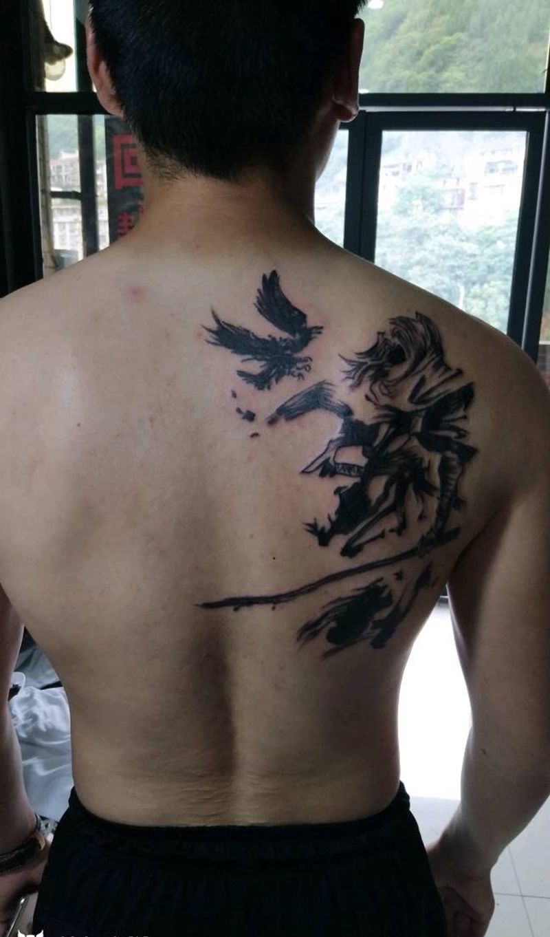 泼墨武士纹身图片_背部传统人物成品纹身图案