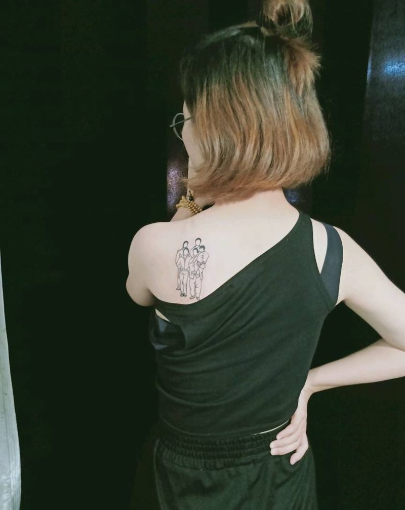 简笔纹身图片_肩部新传统纹身图案