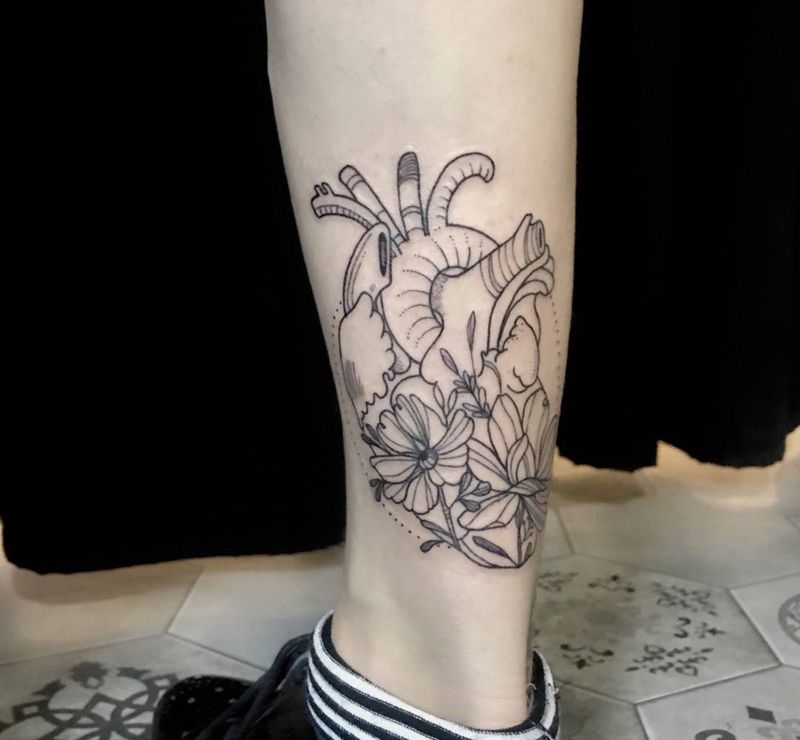 小清新纹身图片_成品脚部腿部欧美清新植物纹身图案