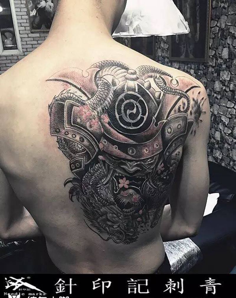 武士纹身图片_成品背部欧美鬼神纹身图案