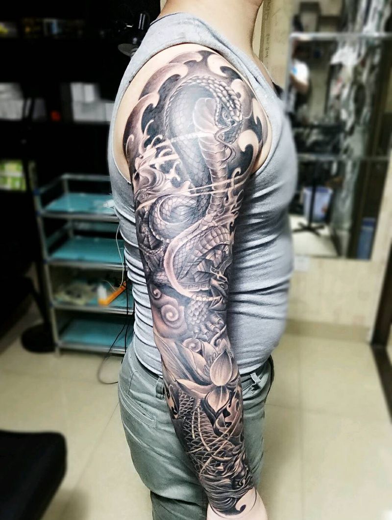 花臂~未完成纹身图片_手臂传统动物鬼神纹身图案