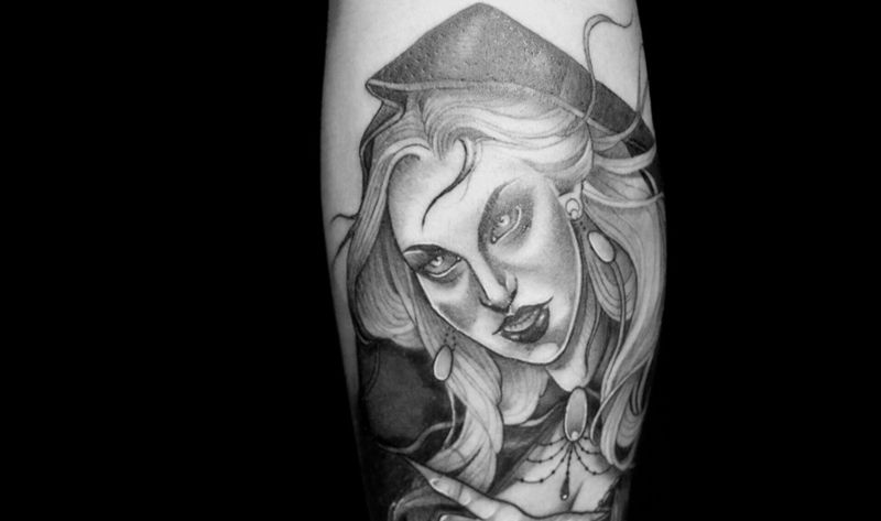 女巫纹身图片_成品腿部欧美人物纹身图案