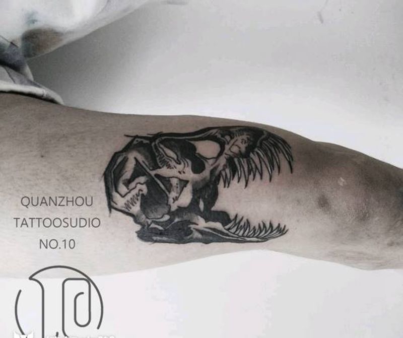 恐龙化石速写纹身图片_腿部点刺几何纹身图案