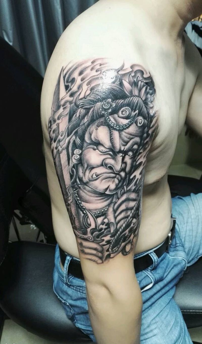 不动明王纹身图片