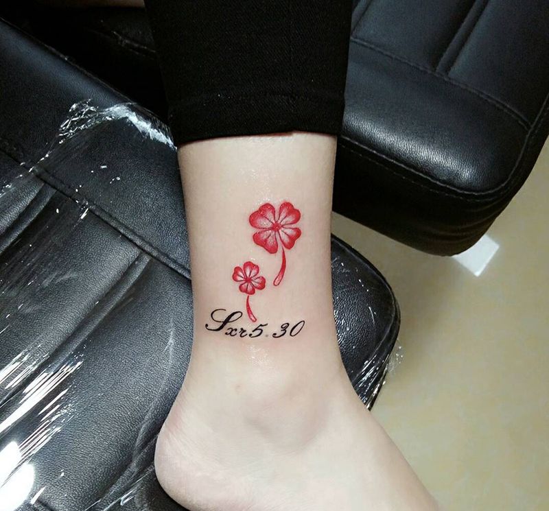 四叶草纹身图片