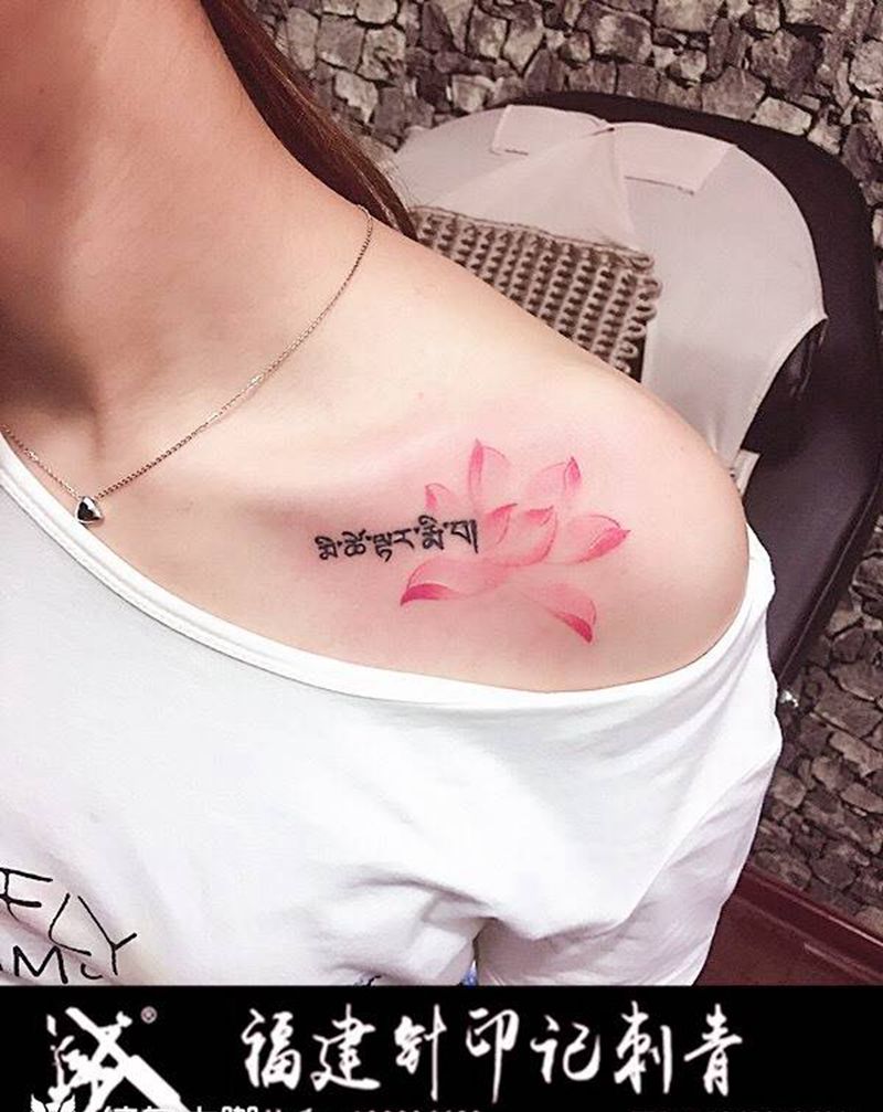 莲花纹身图片