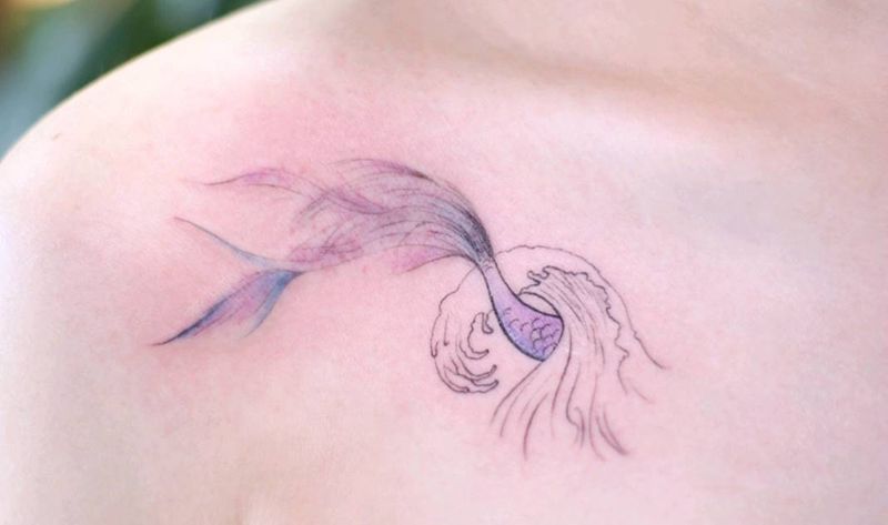 美人鱼尾巴纹身图片_肩部纹身图案