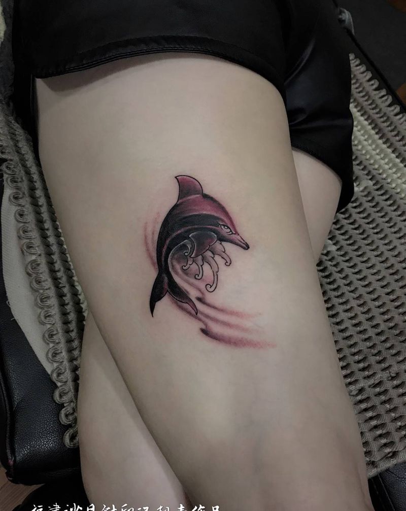 豚（遮盖作品）纹身图片