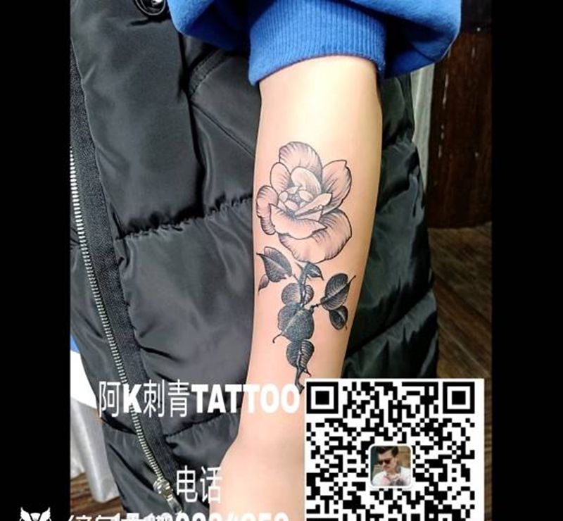 花遮盖旧纹身纹身图片