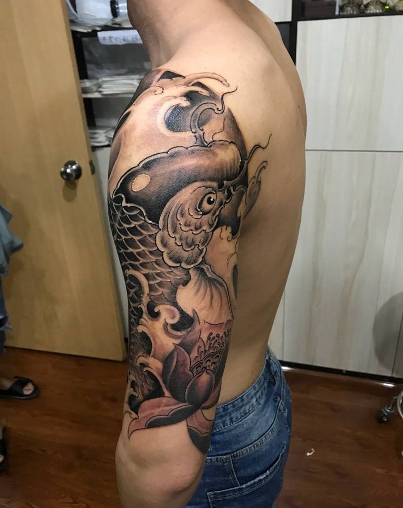 花臂（第一阶段）纹身图片_手臂传统动物花臂鲤鱼纹身图案