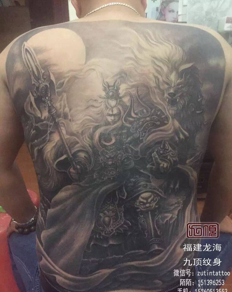 二郎神纹身图片_成品背部传统人物鬼神纹身图案