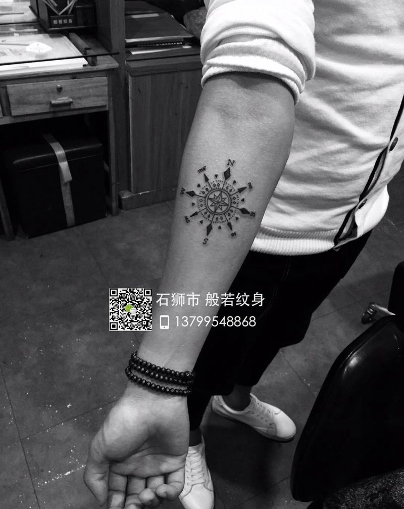 指南针纹身纹身图片