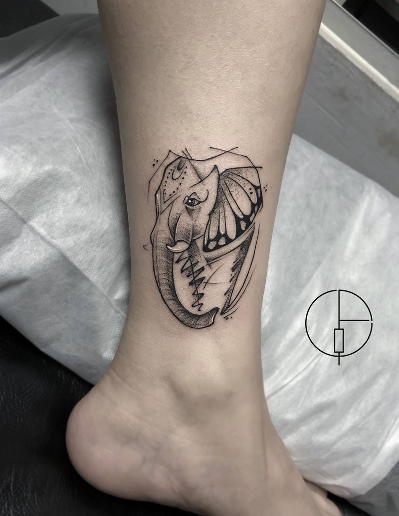 小象纹身图片_脚部点刺纹身图案