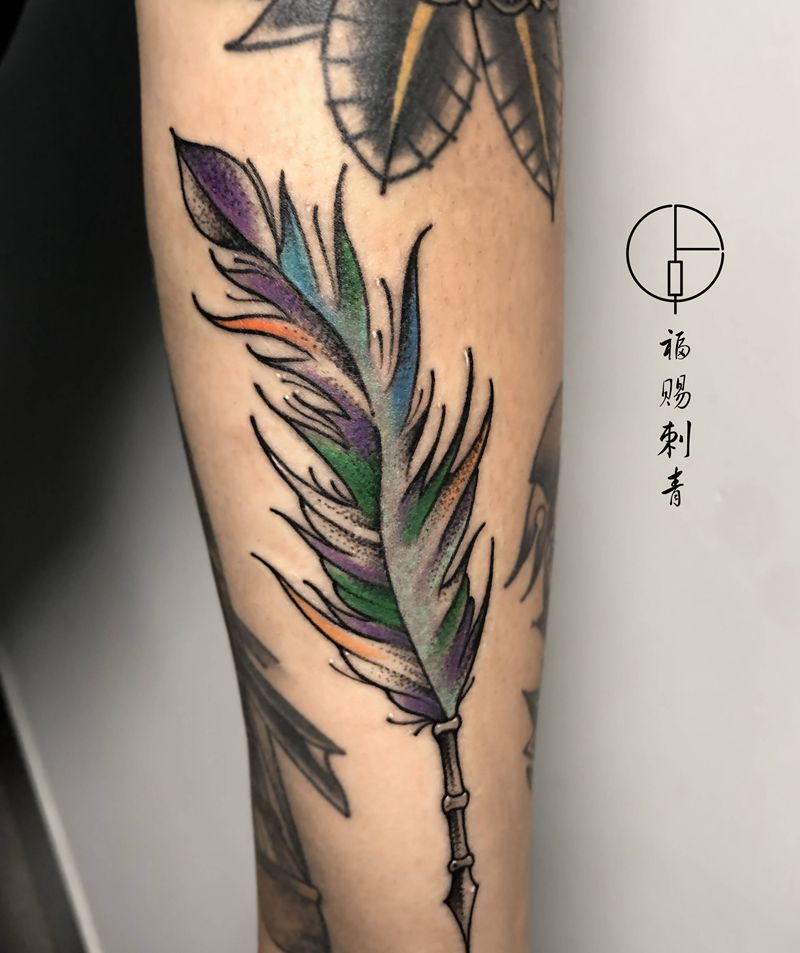 羽毛纹身图片_手臂Old School纹身图案
