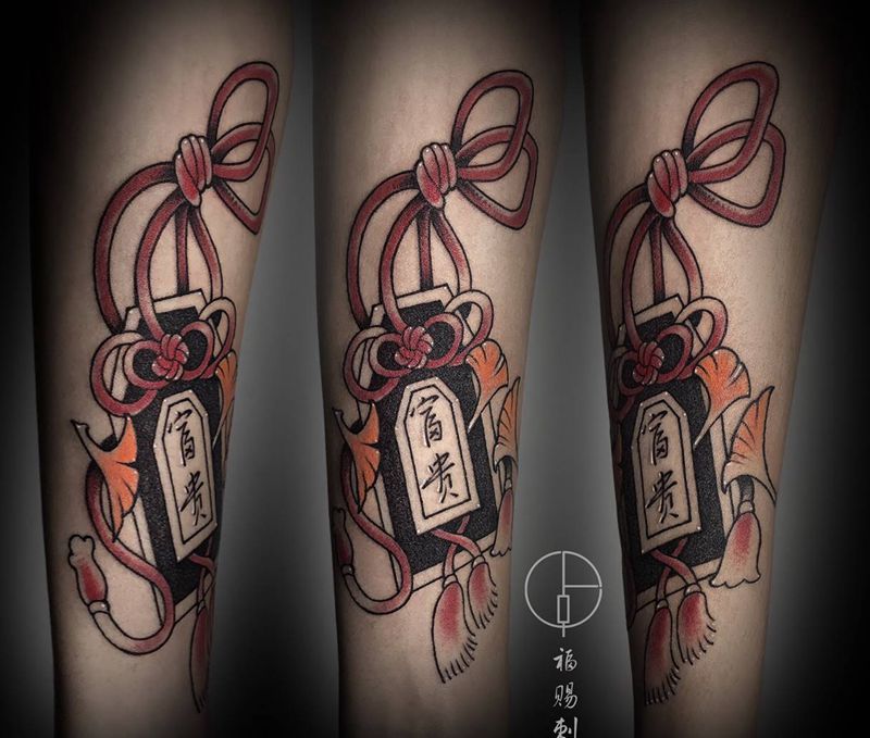 富贵牌纹身图片_手部手臂老传统新传统纹身图案