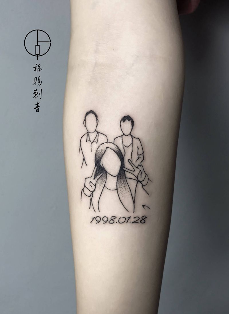 关于家人纹身图片_手臂手部点刺几何纹身图案